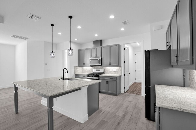 Photo - 207 Hang Loose Wy