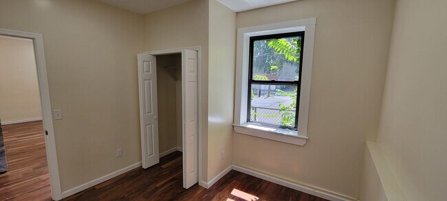 Photo - 170 Washington Ave