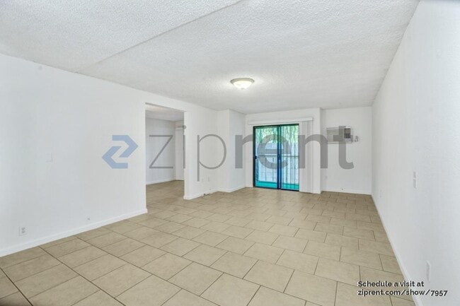 Building Photo - 4506 Saugus Ave