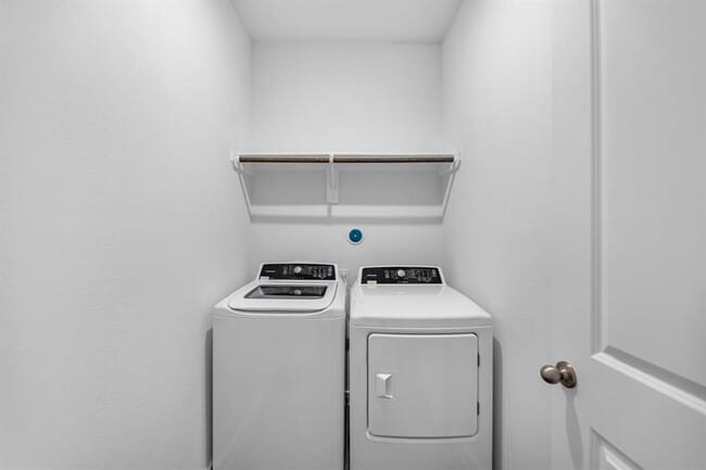 Photo - 17207 Walden Lk Ln