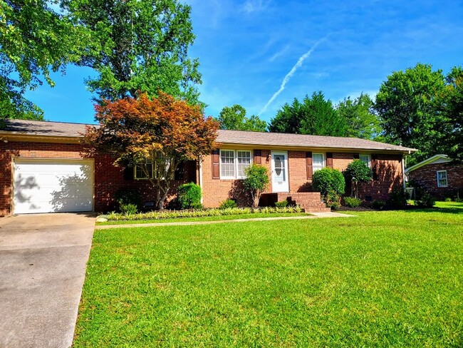 3 Bedroom Brick Home - 3 Bedroom Brick Home