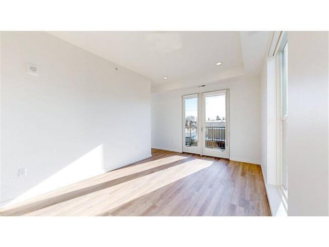 Photo - 108 West Dr