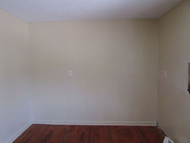 Photo - Centrally Located!