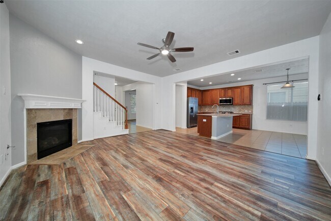 Photo - 17247 Mitchell Pass Ln