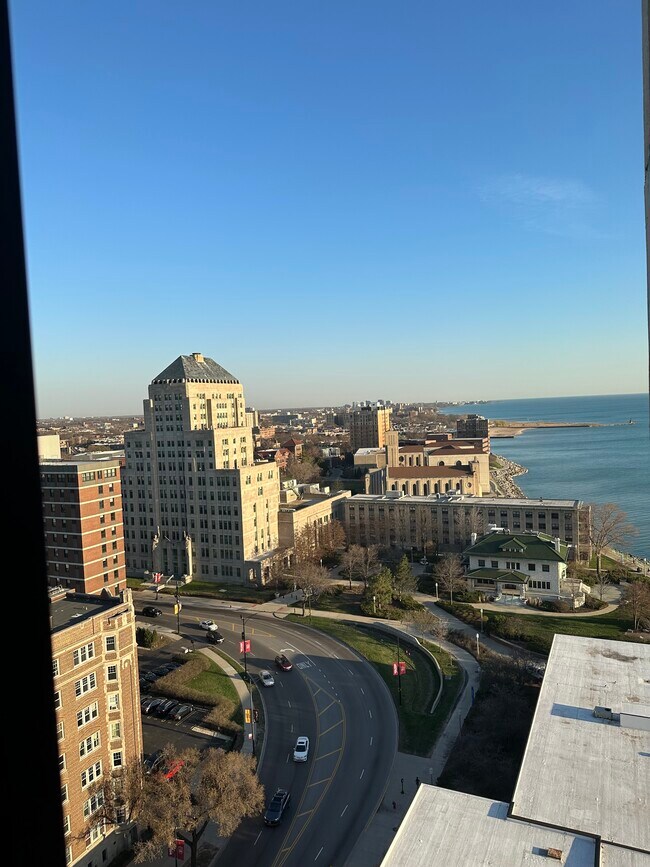 Photo - 6325 N Sheridan Rd Unit 1708