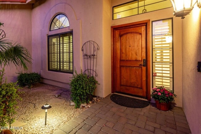 Photo - 4 Bedroom 2 Bathroom Scottsdale Ranch Home