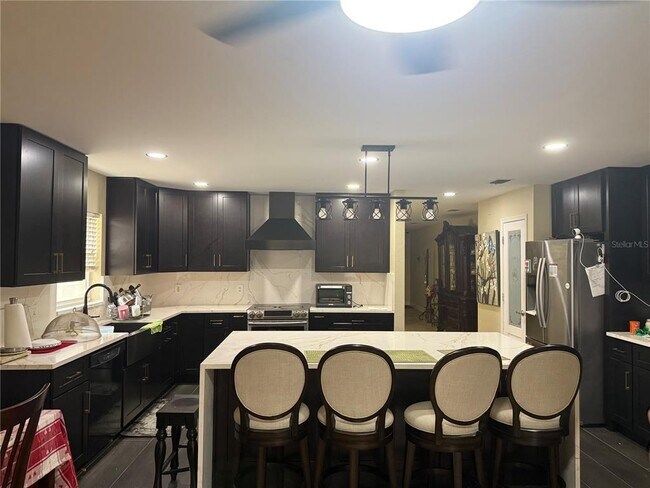 Photo - 725 Bristol Forest Way