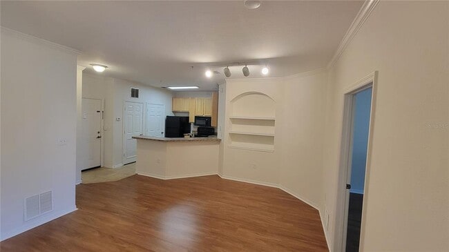 Photo - 10121 Courtney Palms Blvd Unit 201