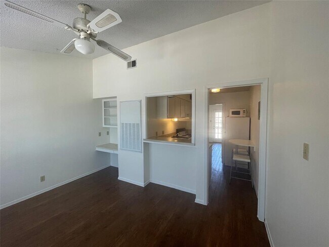 Photo - 3000 Guadalupe St Unit 315