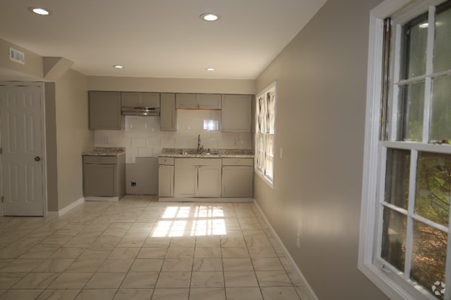 Building Photo - 2135 Vista Dale Ct Rental