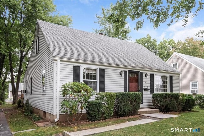Photo - 18 Whiteside St