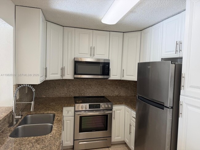 Photo - 200 Palm Cir W Unit 107