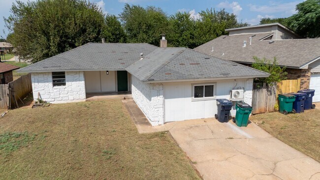 Photo - 4 Bedroom Rent to Own Home Available!