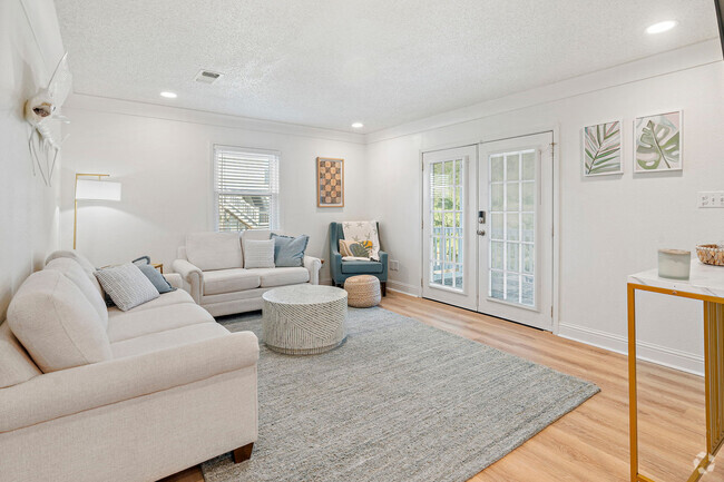 Building Photo - 806 Deer Dr Unit ID1224423P Rental