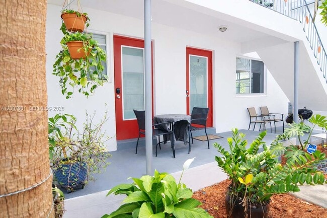 Photo - 1333 15th St Unidad 3