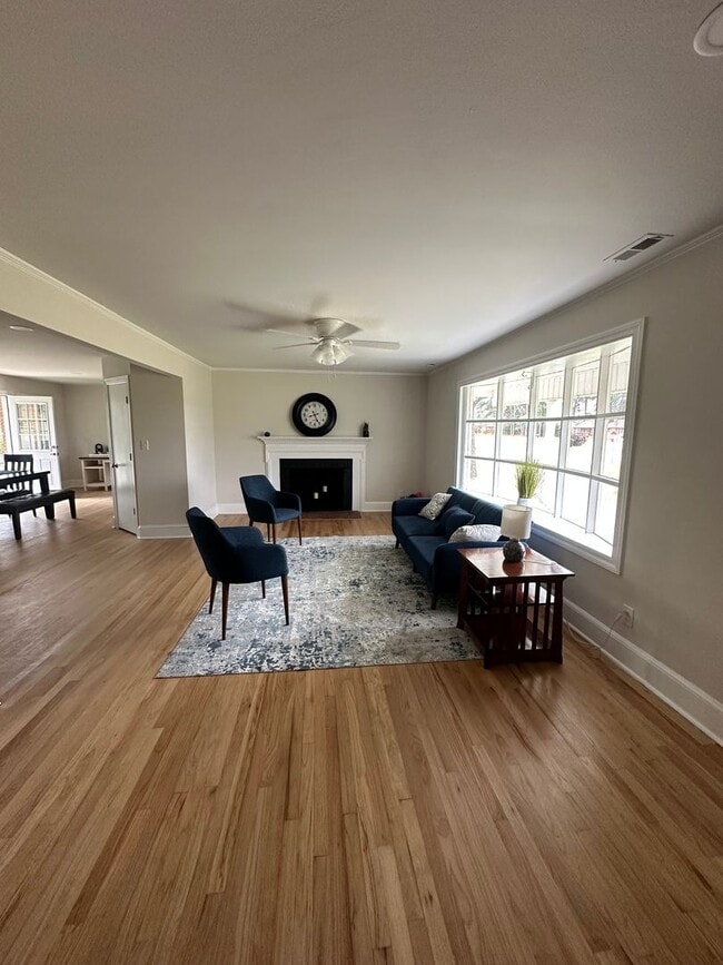 Photo - Kinston Home