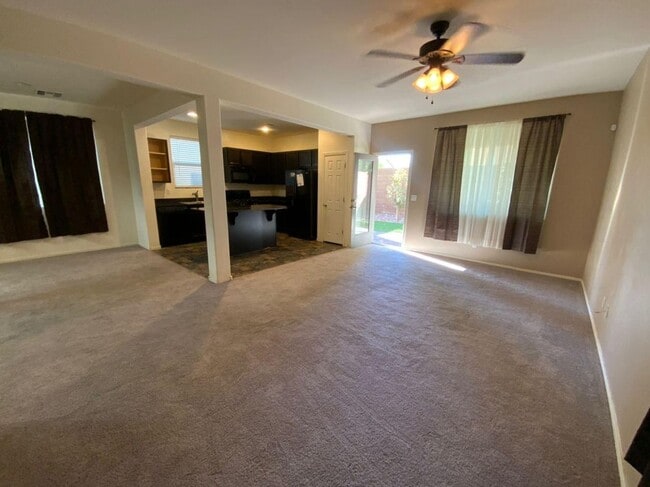 Photo - STUNNING 3 BEDROOM, 2.5 BATH HOME IN NORTHWEST LAS VEGAS!