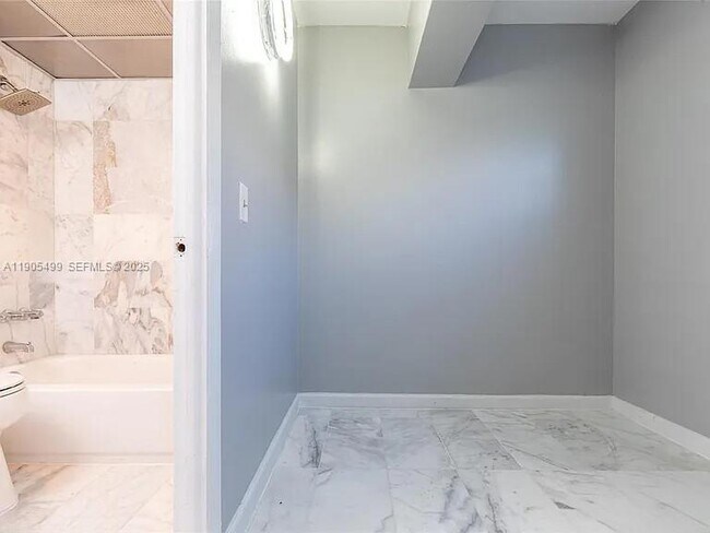 Photo - 1545 Euclid Ave Unit 2D