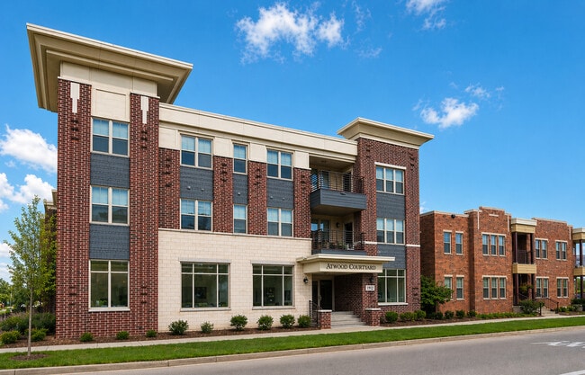 Building Photo - Atwood Courtyard