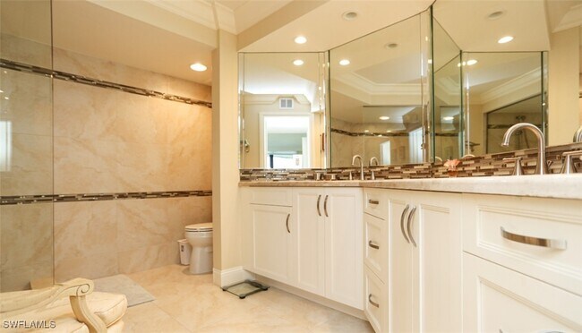 Photo - 4551 Gulf Shore Blvd N Unit 301