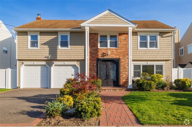 Building Photo - 4047 Greentree Dr Rental