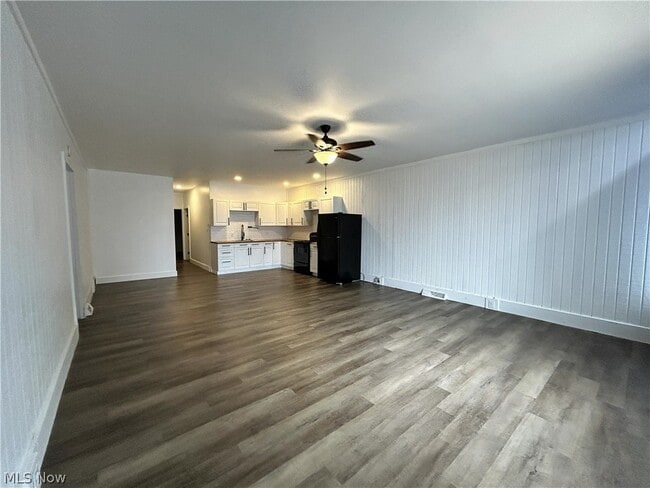 212 Main St