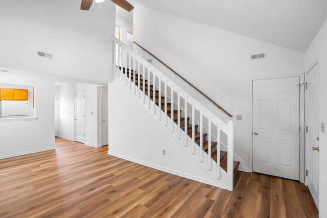 Photo - 3515-3517 Prescott Dr. Unidad 3517 Prescott Dr.