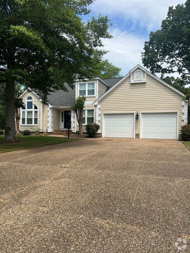Building Photo - 103 Sunrise Bluff Ln Rental