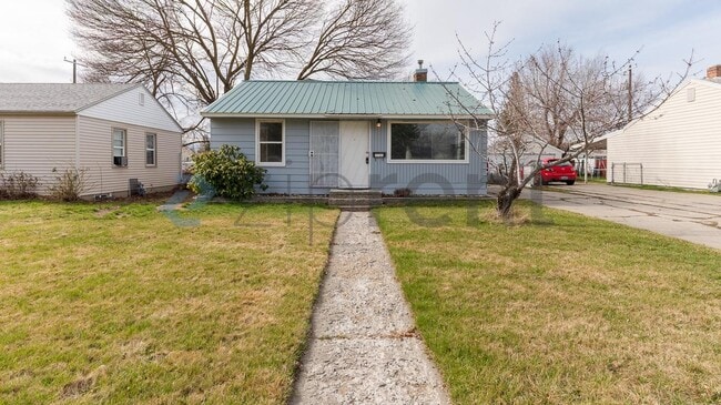 Photo - 5703 N Alberta St