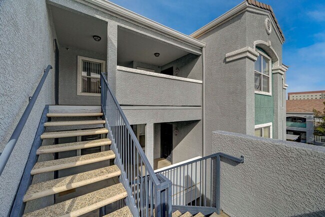 Photo - LOCATION! LOCATION! LOCATION! Move-in ready 2-bedroom condo in Centennial Hills!