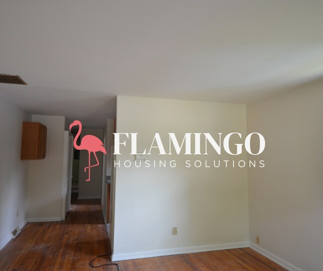 Photo - 4315 Sheller Ave Unit 4317 Sheller Right