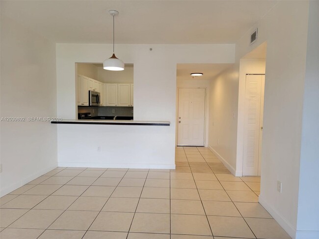 Photo - 1300 NE 109th St Unit 405