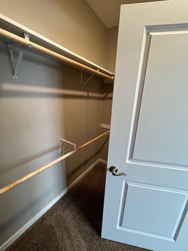 Photo - 4440 - 4450 S 26th St