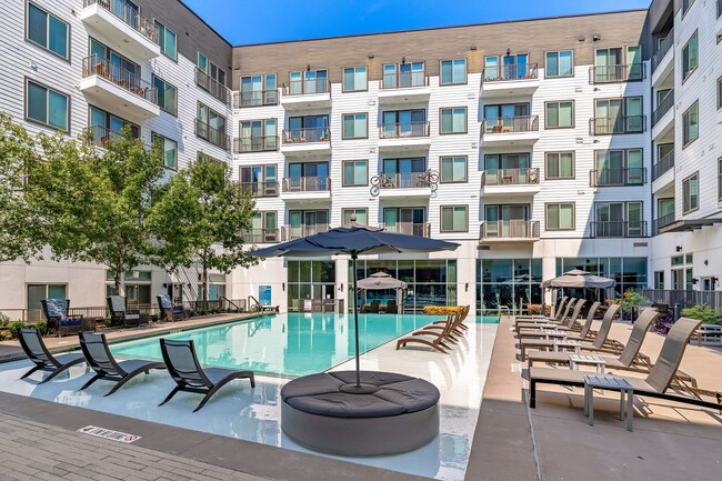 Photo - Marq on Burnet