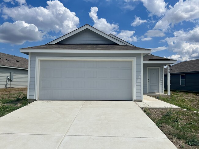 Building Photo - 9175 Trails End Rental