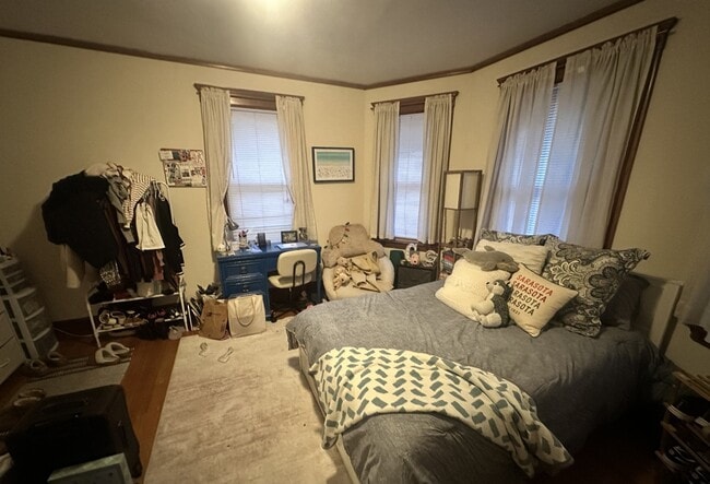 Photo - 31 Iroquois St Unidad 2B