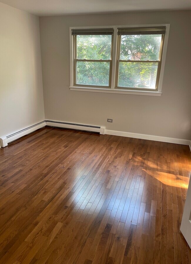 Photo - 1534 W Farwell Ave Unit 2A