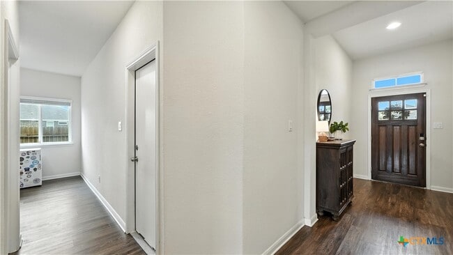 Photo - 508 Agave Flats Dr
