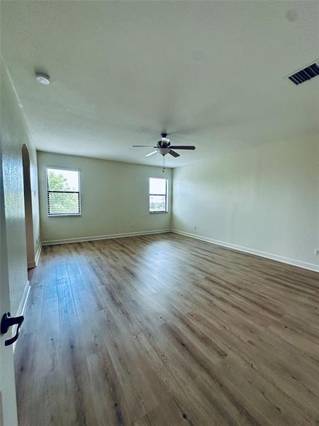 Photo - 8836 Sandy Crk Wy