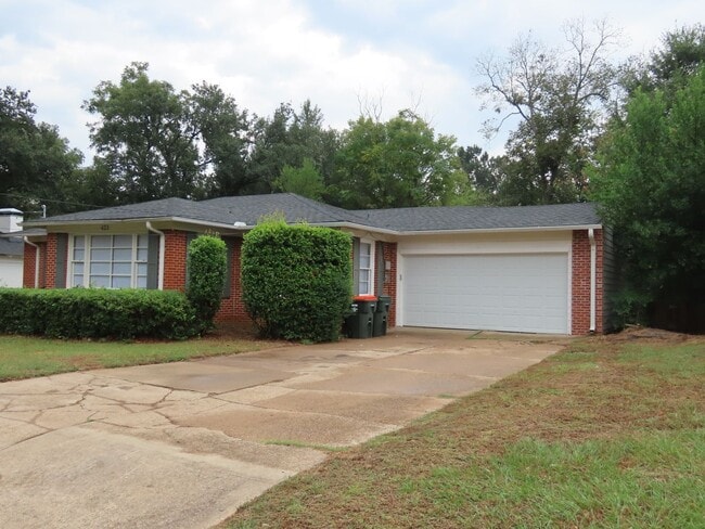 Photo - Updated 3 Bedroom, 1 Bathroom Home in Tyler