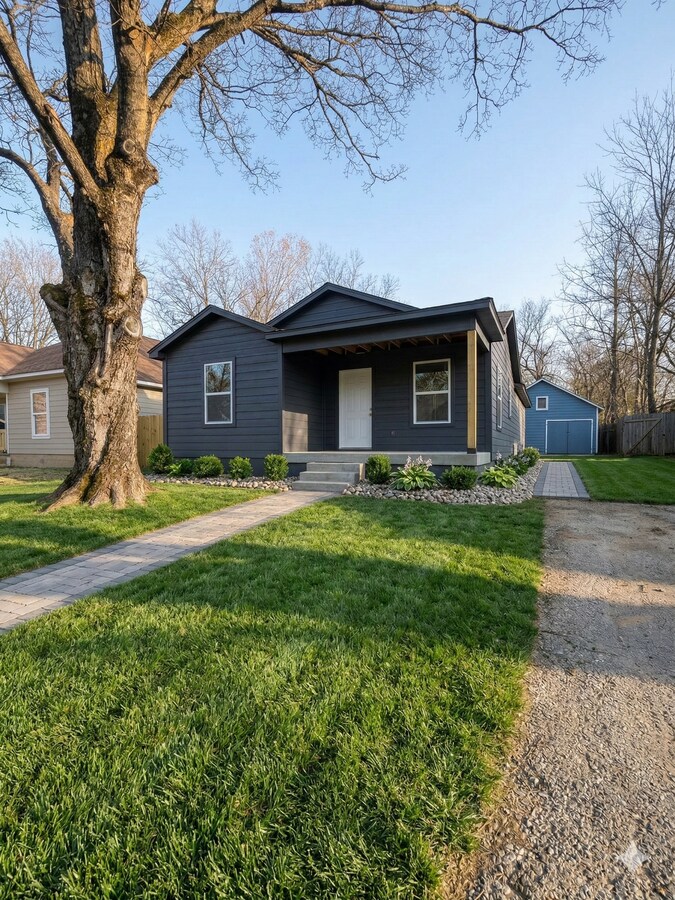 Photo - 3343 Given Ave