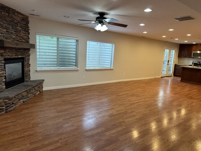 Photo - 13627 Crimson Patch Way