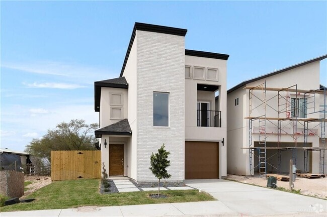 Building Photo - 2709 Harmony St Rental