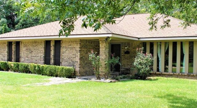 Photo - 806 Hubbard Dr House