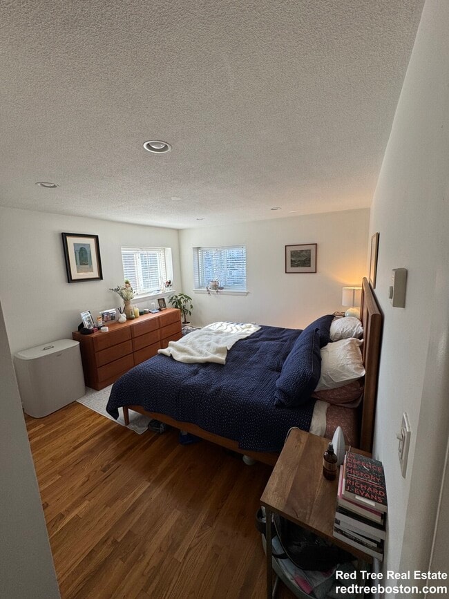 Building Photo - 15 Euston Rd Unit #19 Rental