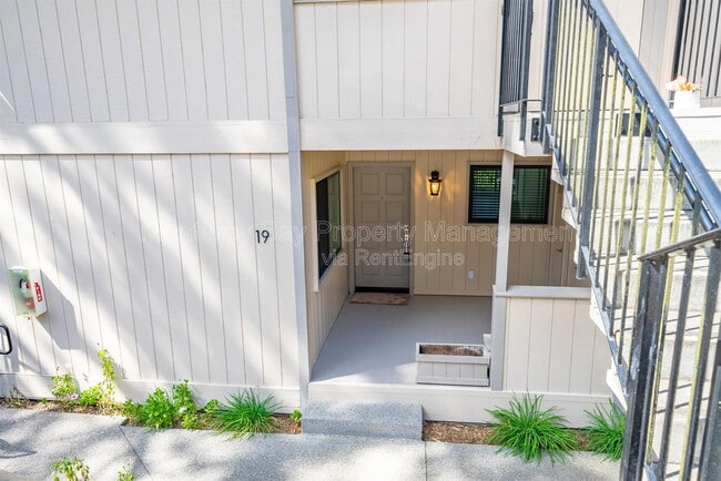 Photo - 250 Forest Ridge Rd Unit 19