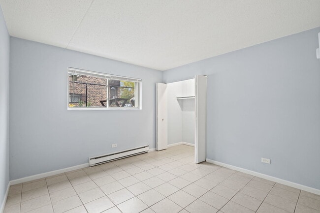 Photo - 21W284 Tee Ln Unit C