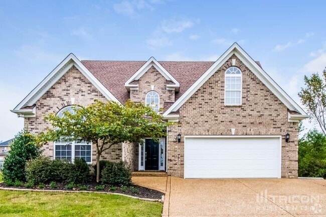 Building Photo - 707 Willow Cove Dr Rental