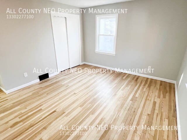 Photo - 13526 Cedar Rd Unit Up