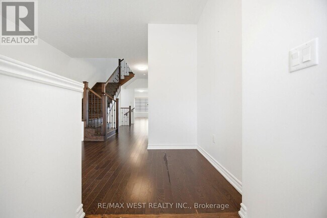 Photo - 26 Hines St